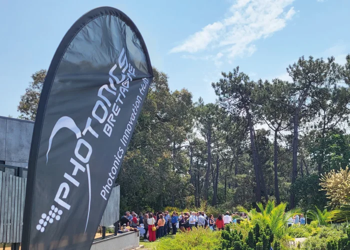 drapeau photonics bretagne filière photonique bretonne